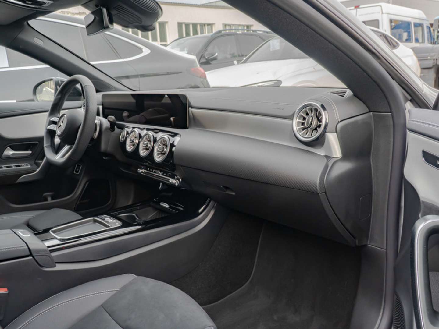 Mercedes CLA Shooting Break 200 AMG-LINE - 2025 - Joinsteer - #6