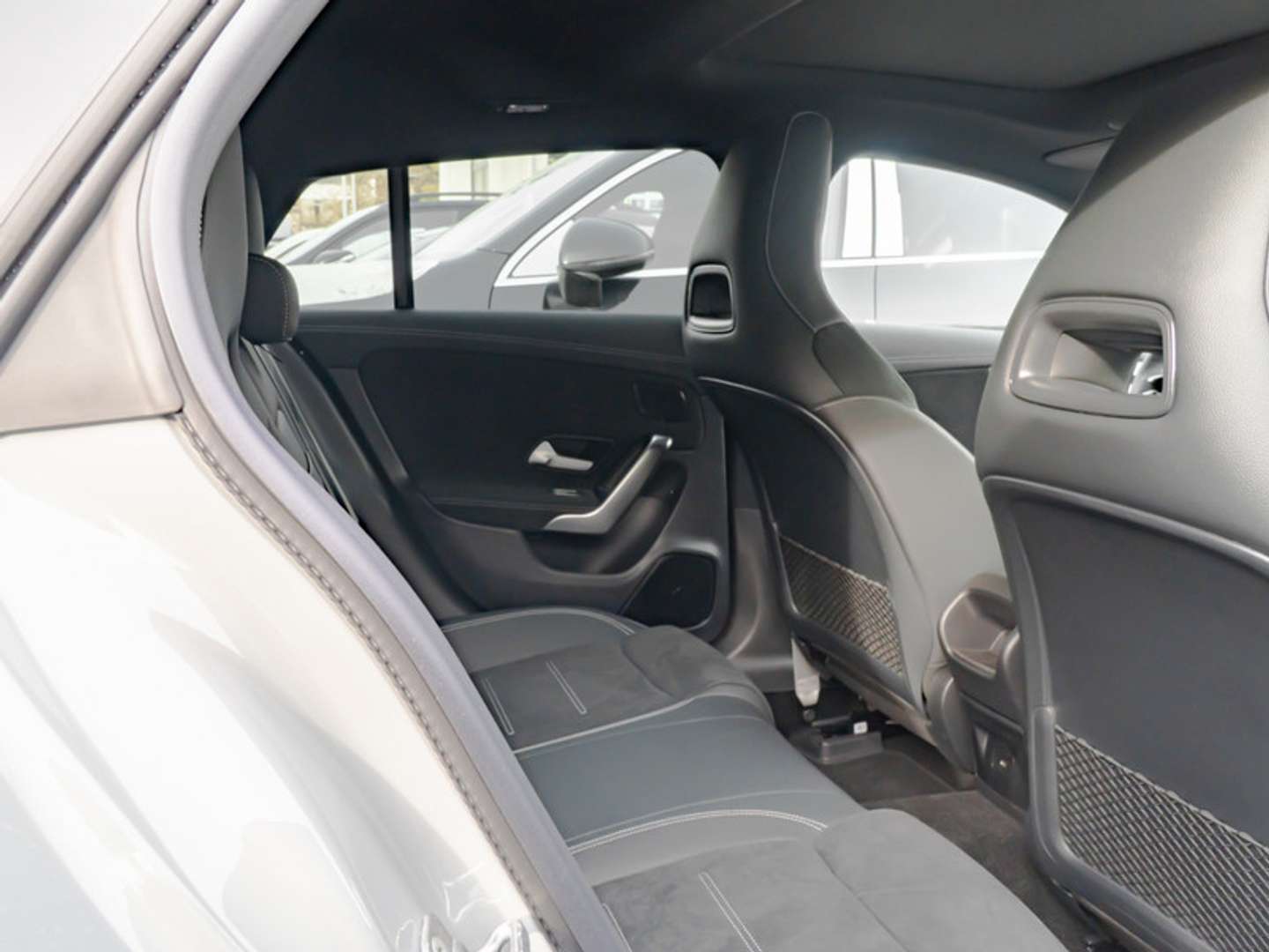 Mercedes CLA Shooting Break 200 AMG-LINE - 2025 - Joinsteer - #8