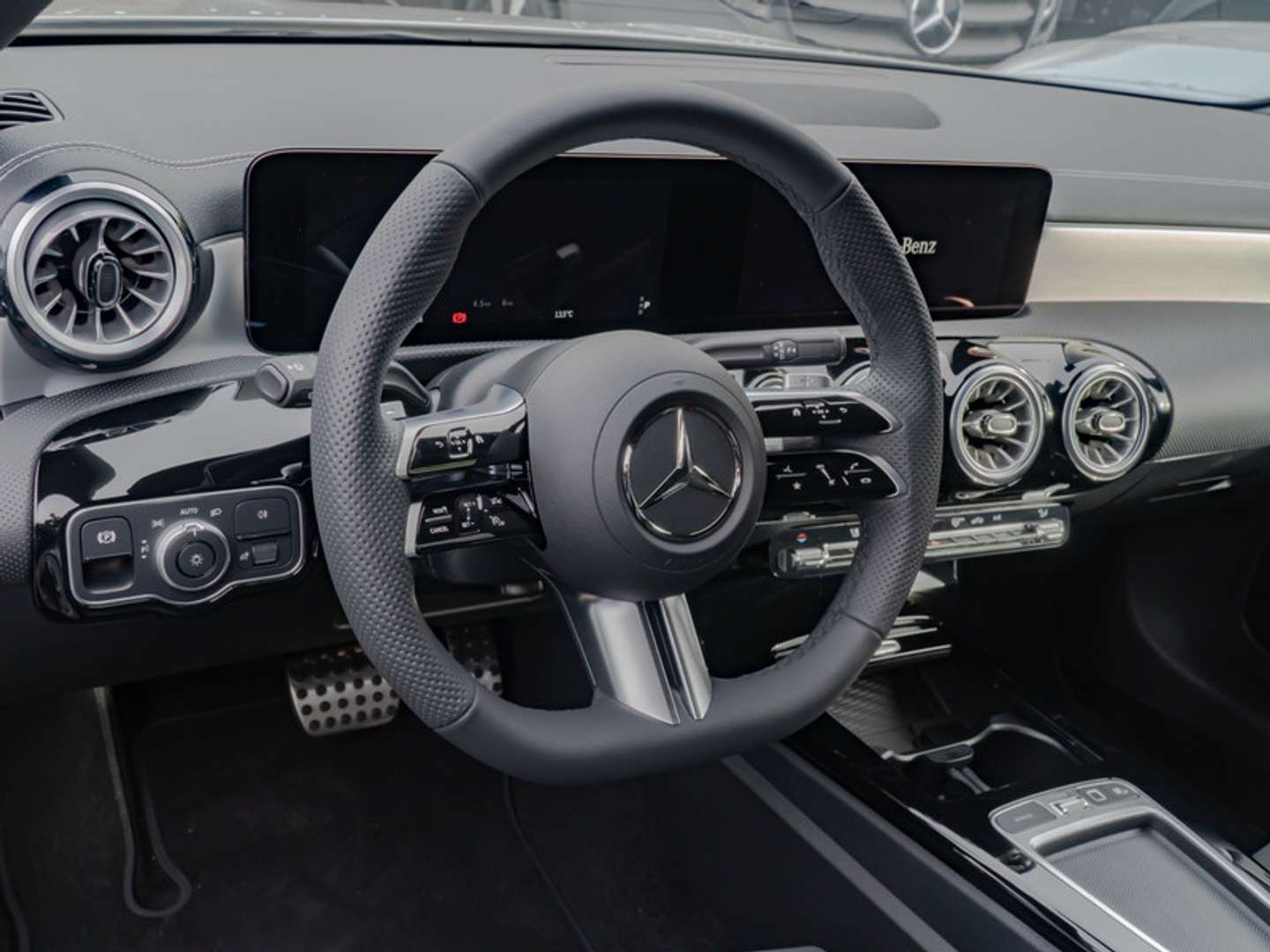 Mercedes CLA Shooting Break 200 AMG-LINE - 2025 - Joinsteer - #11