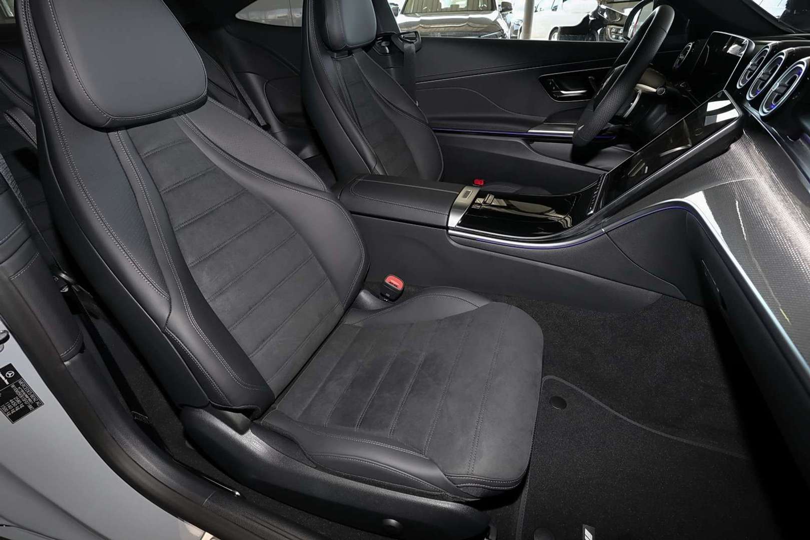 Mercedes CLE 300 E 300 AMG Line - 2025 - Joinsteer - #4