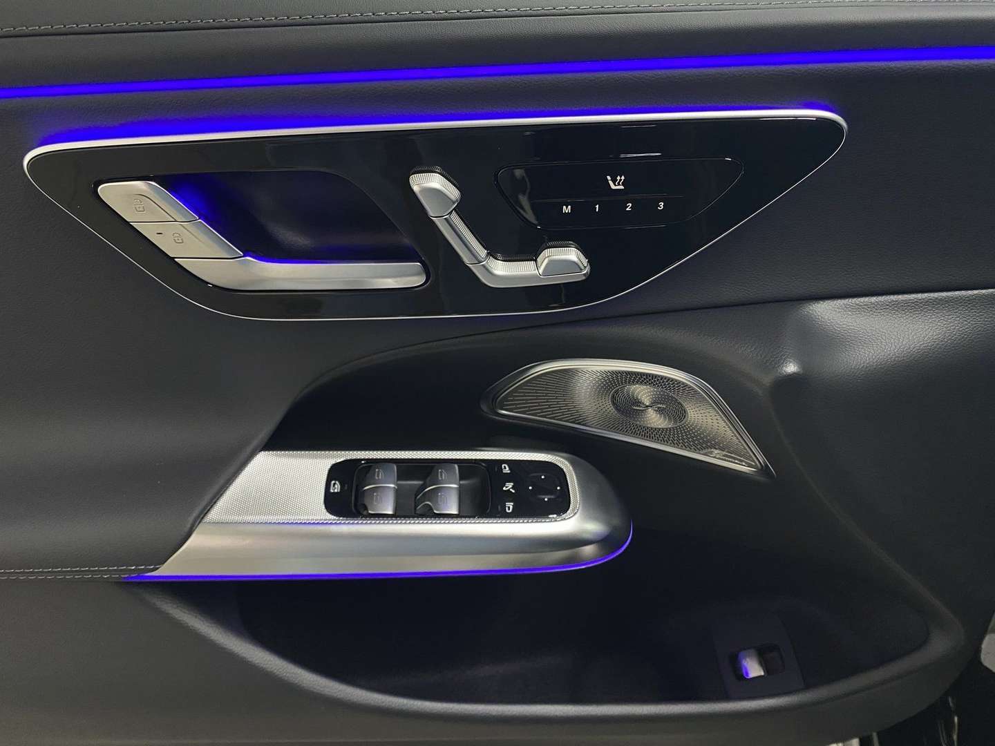 Mercedes Classe E Break 220 AMG Line - 2025 - Joinsteer - #10