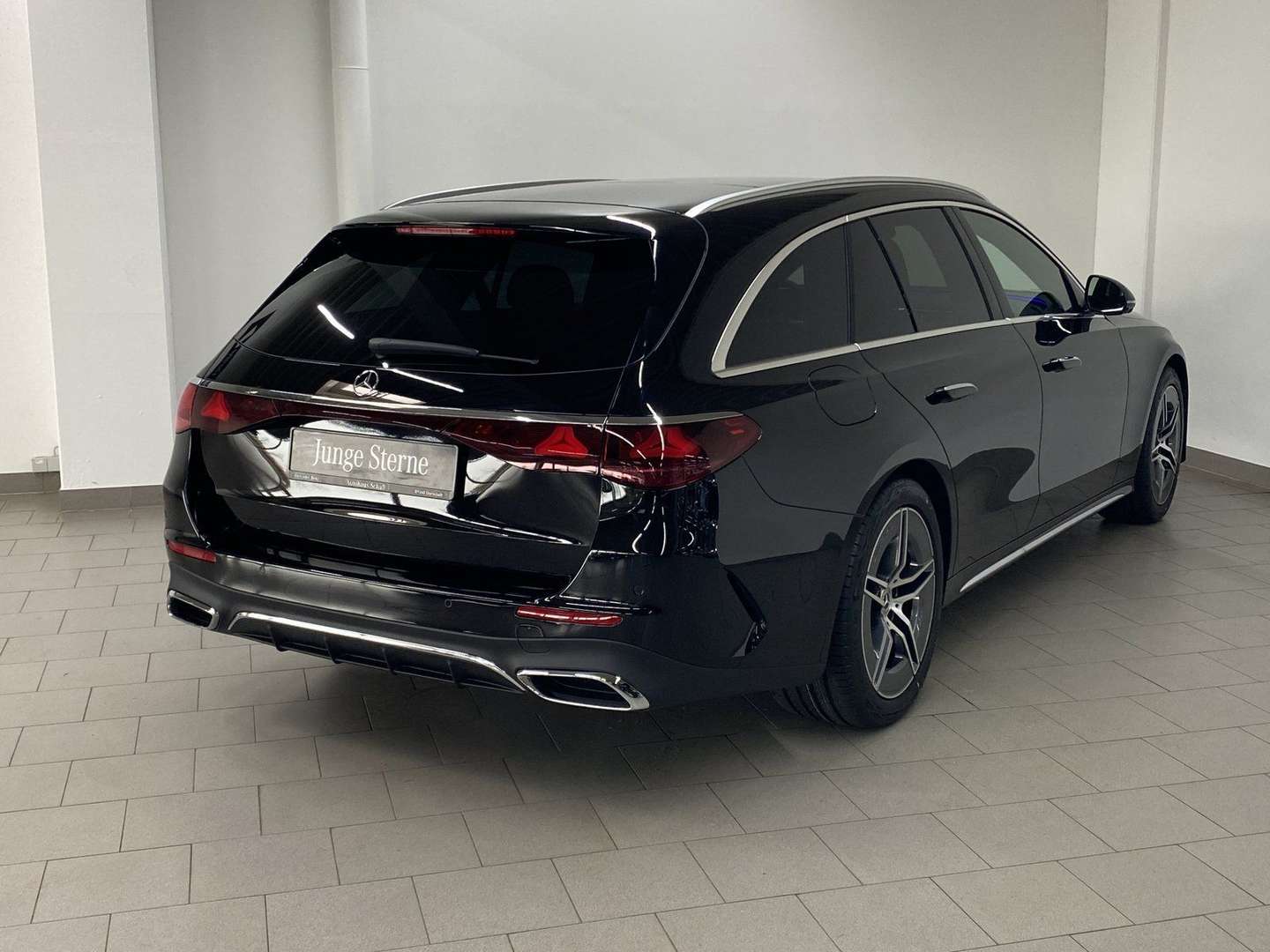 Mercedes Classe E Break 220 AMG Line - 2025 - Joinsteer - #15