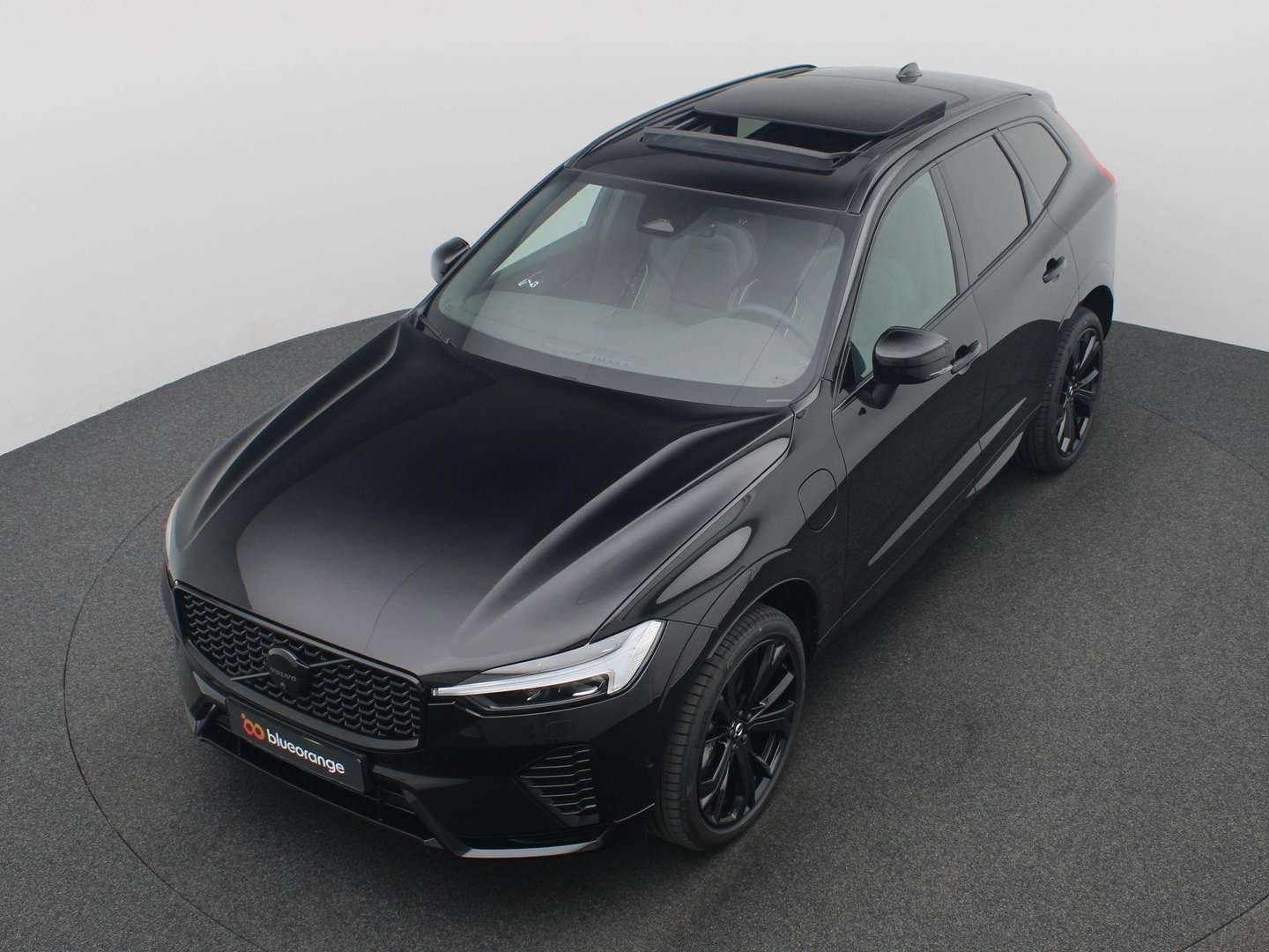 Volvo XC60 T6 Plug-in Hybrid AWD Plus Black Edition - 2025 - Joinsteer - #13