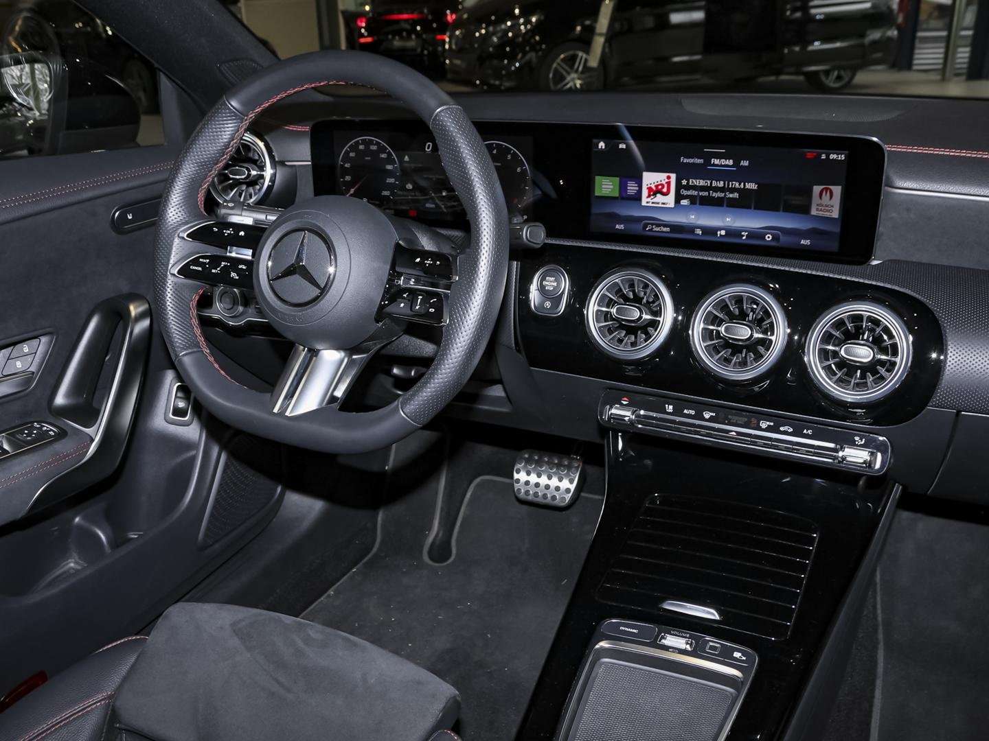 Mercedes CLA 180 AMG Line - 2024 - Joinsteer - #6