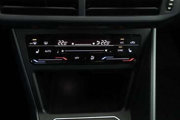 Volkswagen Taigo R-Line — photo 10