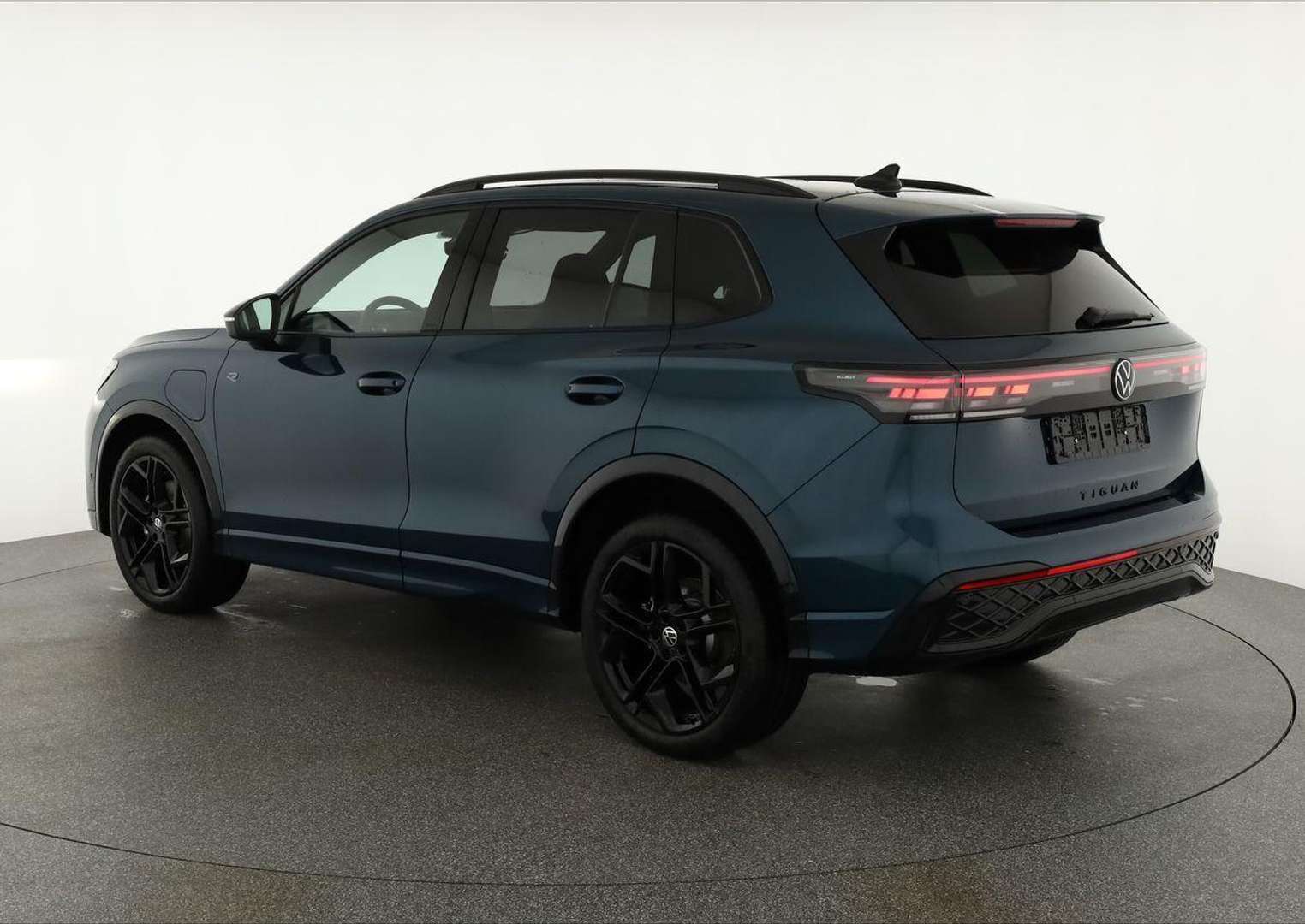 Volkswagen TIGUAN EHybrid R-Line - 2025 - Joinsteer - #3