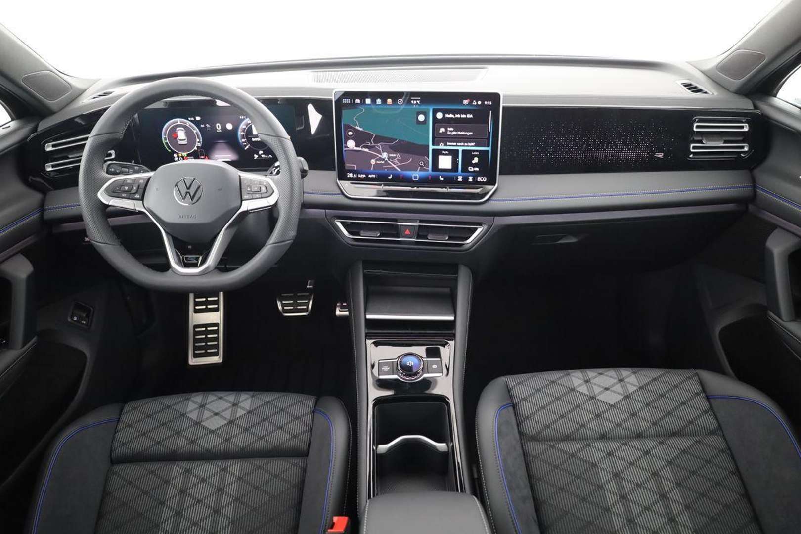 Volkswagen TIGUAN EHybrid R-Line - 2025 - Joinsteer - #4