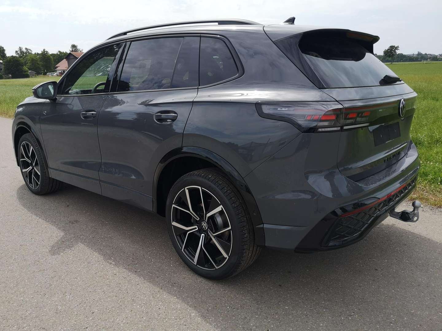 Volkswagen TIGUAN TDI 4Motion R-Line - 2025 - Joinsteer - #3