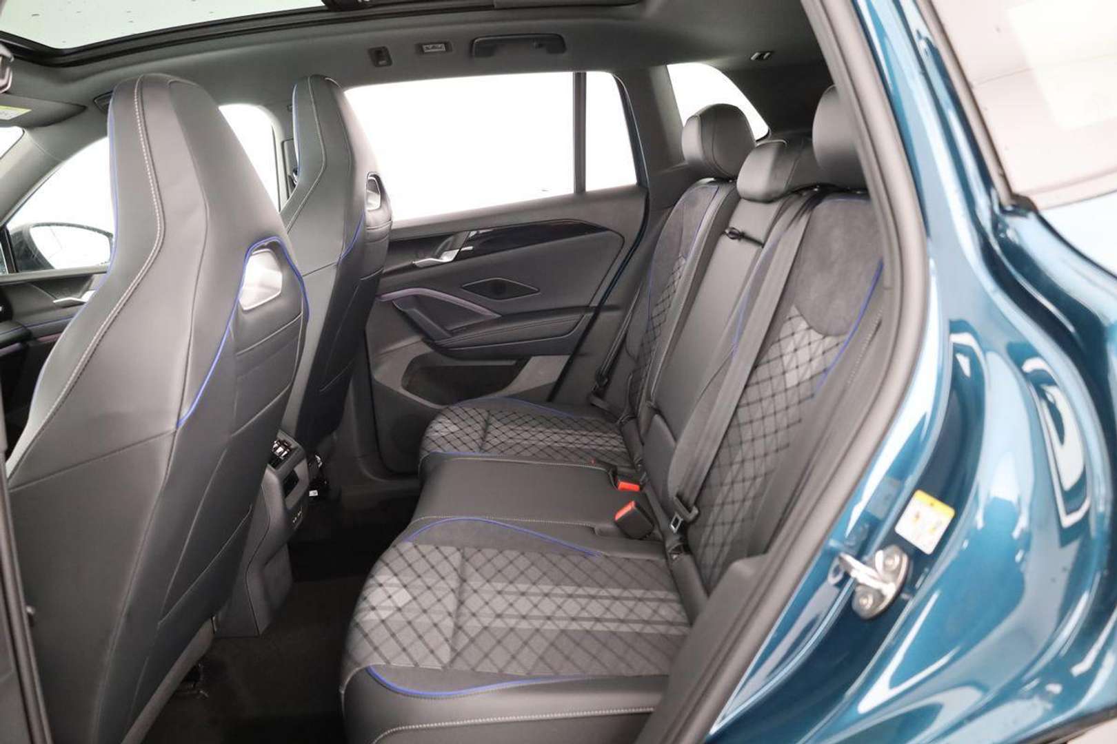 Volkswagen TIGUAN EHybrid R-Line - 2025 - Joinsteer - #11