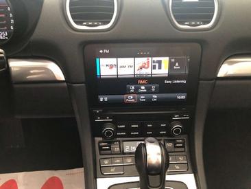 Porsche 718 Boxster Spyder — photo 14