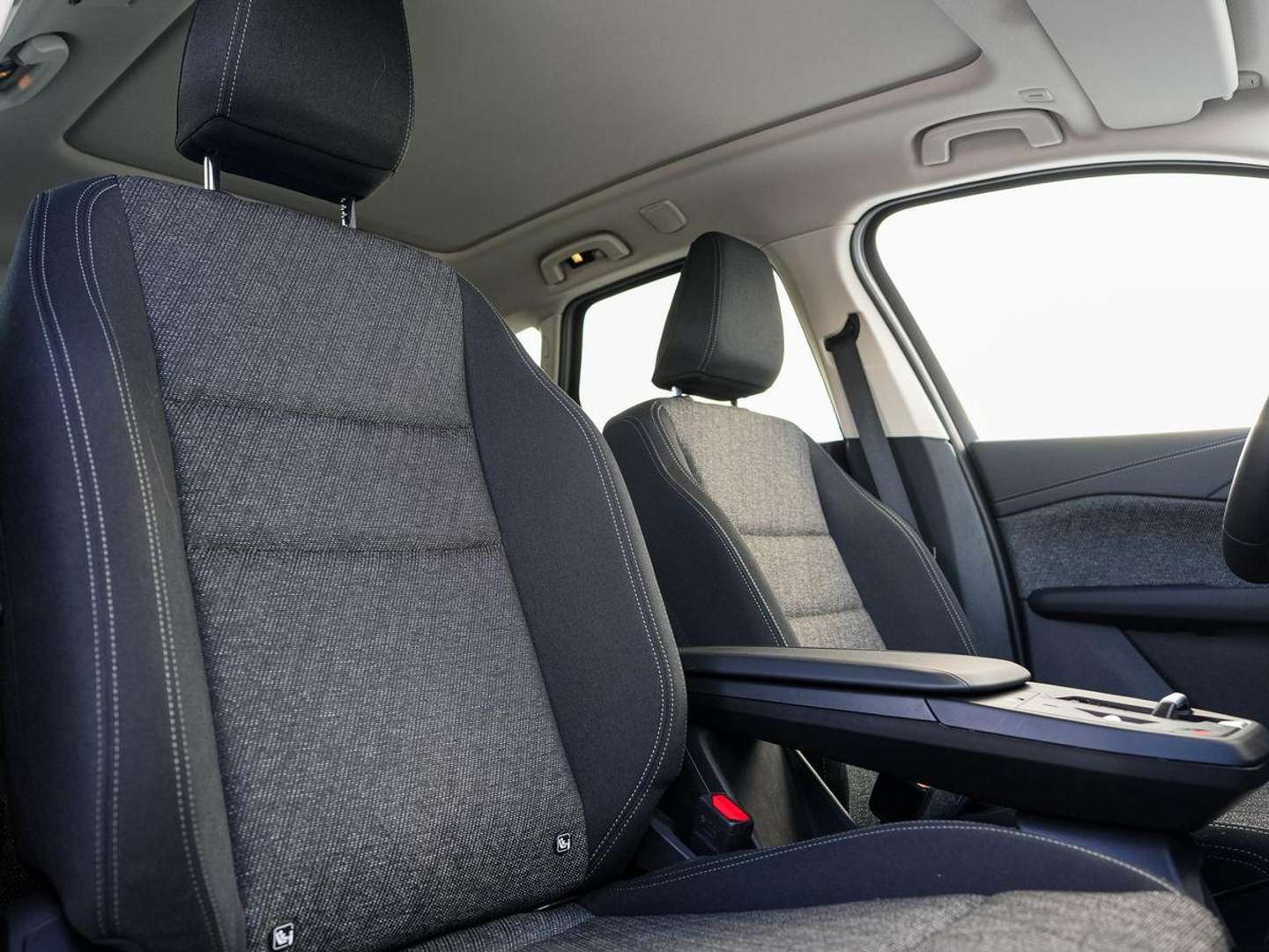 BMW Série 2 Active Tourer Shadow Line 220i - 2025 - Joinsteer - #14