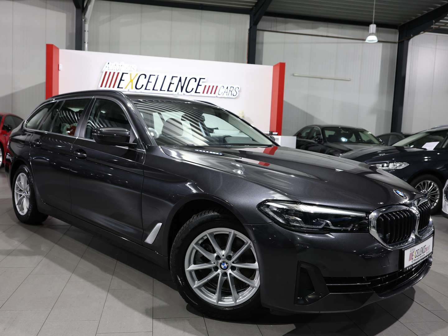 BMW Série 5 Touring Business 520d XDrive - 2023 - Joinsteer - #2