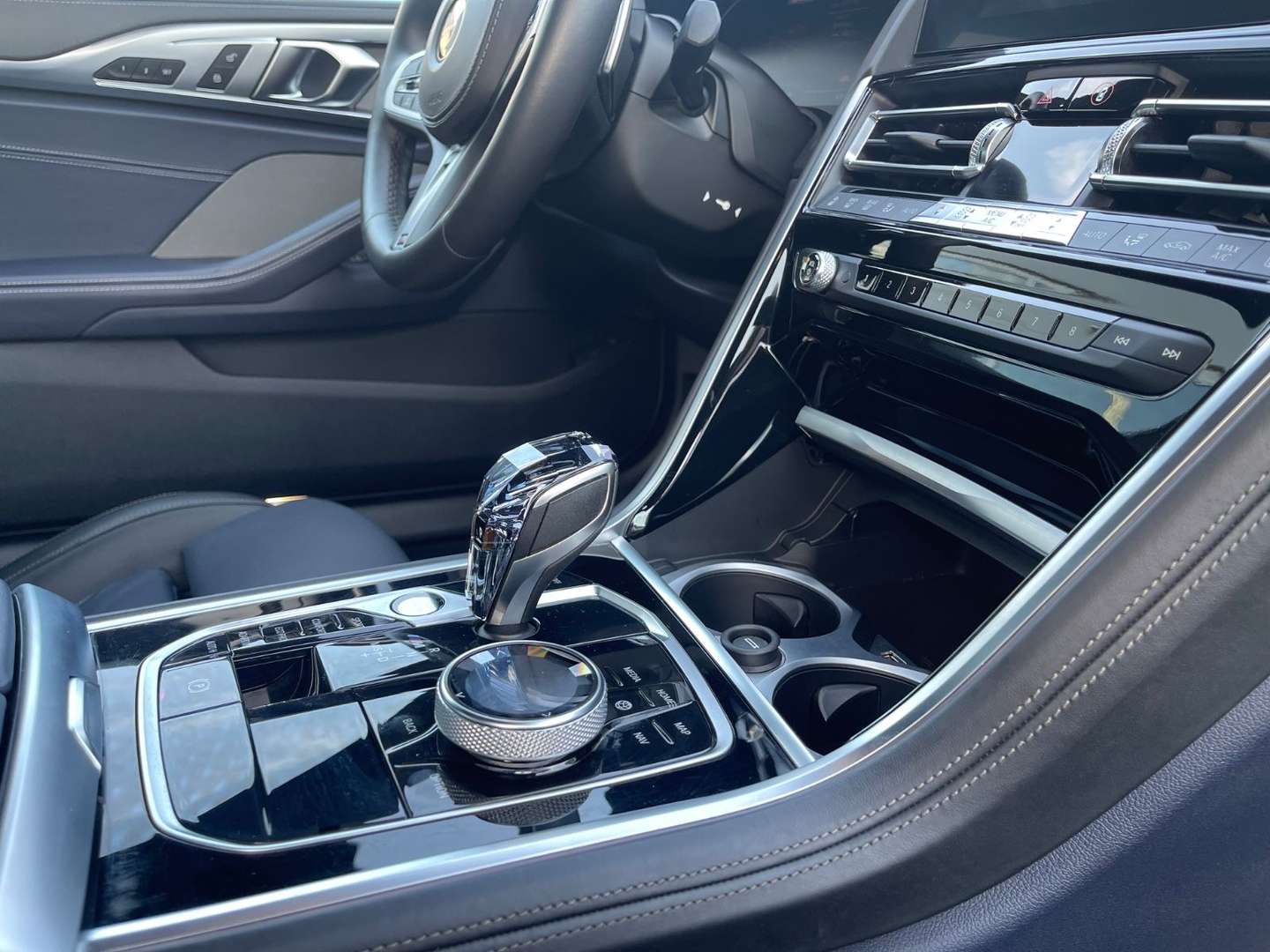 BMW Série 8 M850i XDrive - 2019 - Joinsteer - #24