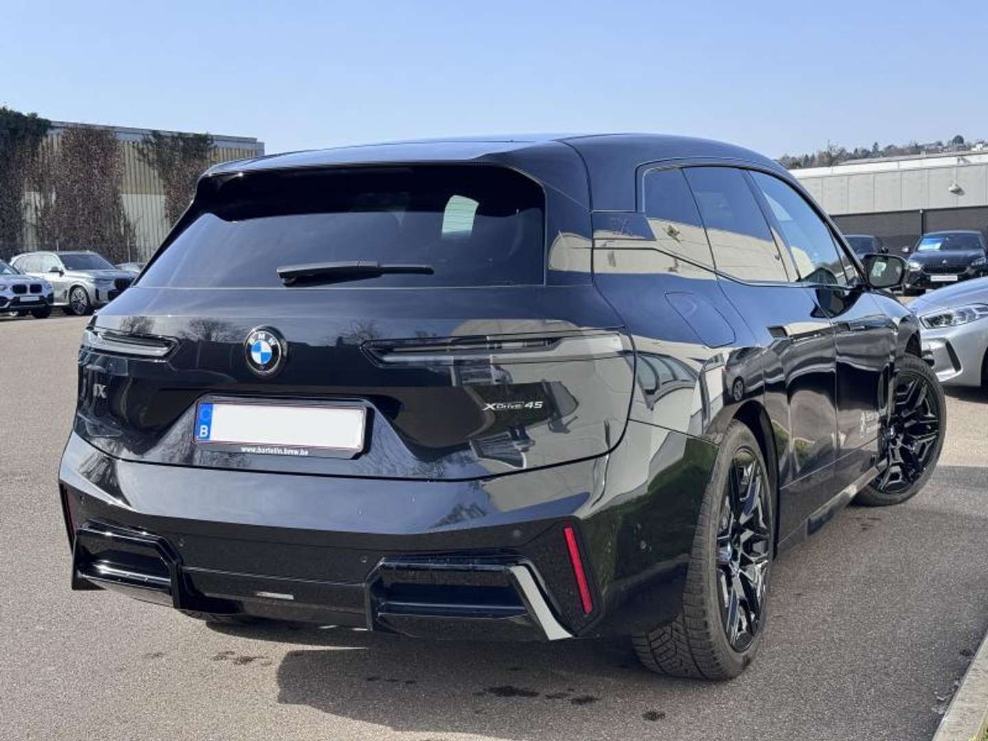 BMW IX M Sport XDrive45 - 2025 - Joinsteer - #4