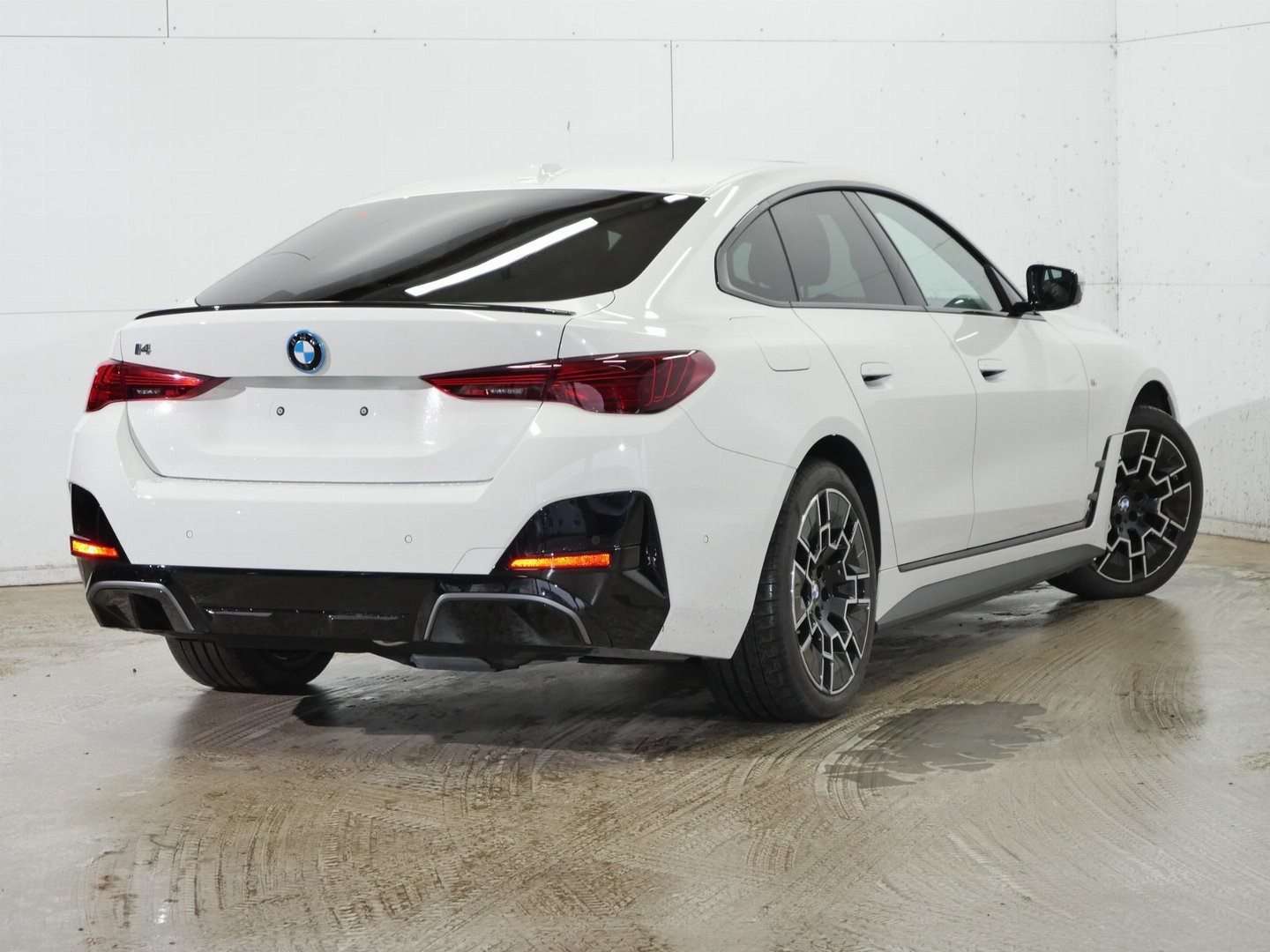 BMW I4 M Sport EDrive40 - 2025 - Joinsteer - #1