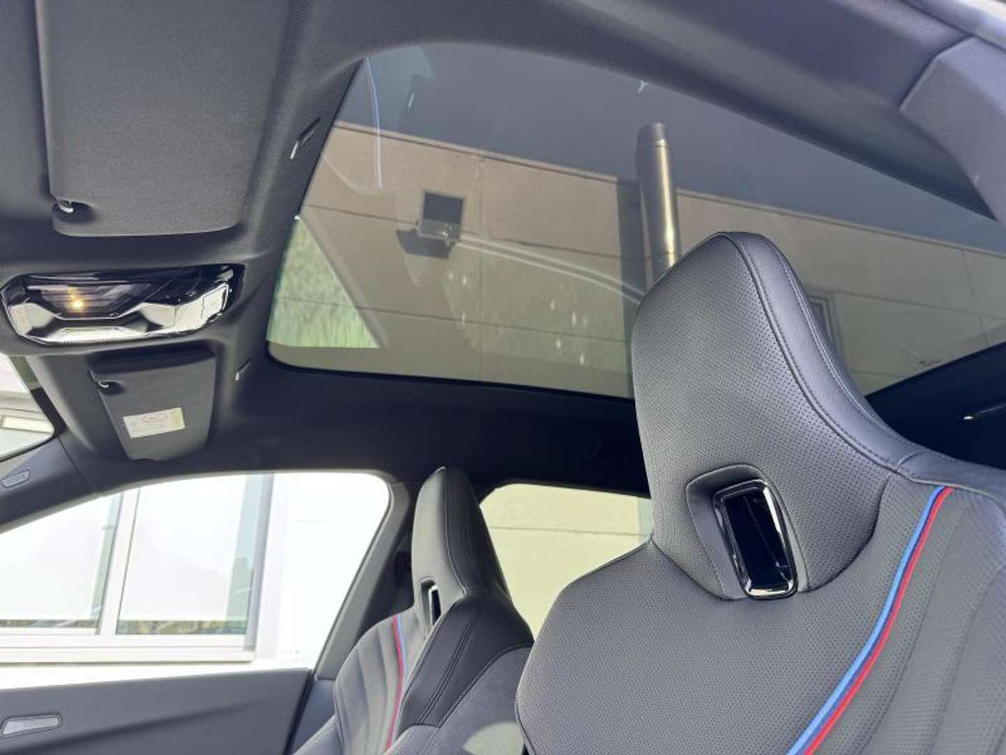 BMW IX M Sport XDrive45 - 2025 - Joinsteer - #10