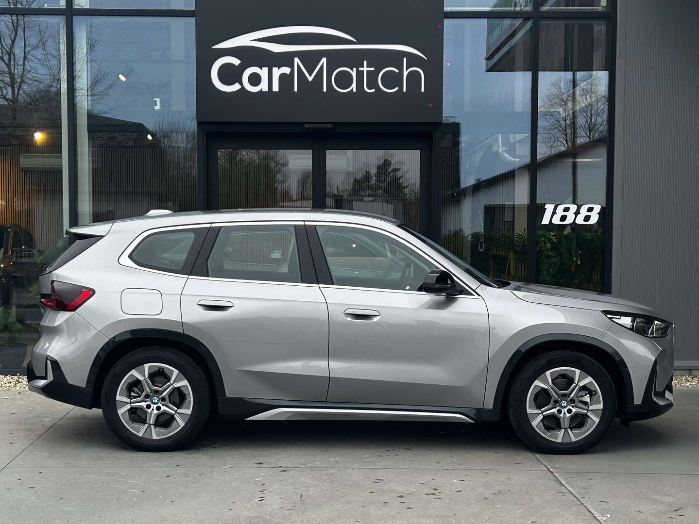 BMW IX1 XDrive30e - 2023 - Joinsteer - #4