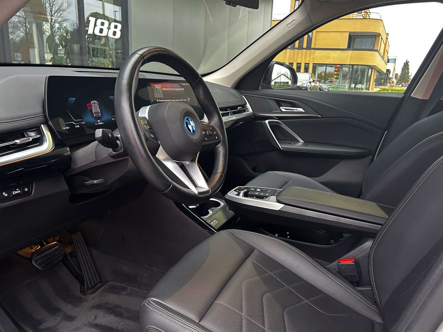 BMW IX1 XDrive30e - 2023 - Joinsteer - #10