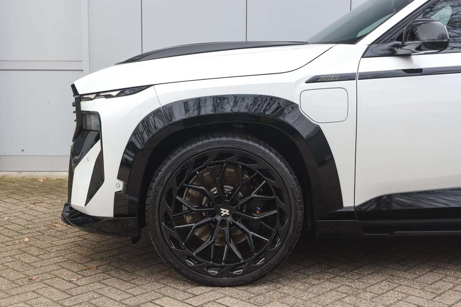 BMW XM High Executive PHEV - 2025 - Joinsteer - #2