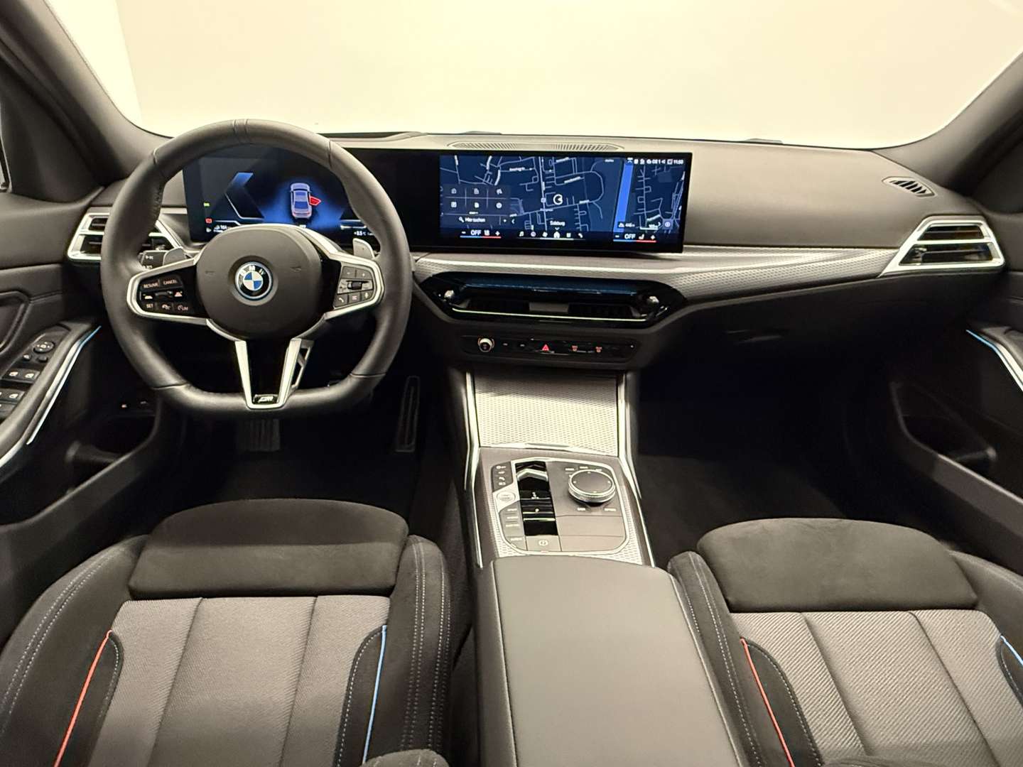 BMW 330e XDrive - 2025 - Joinsteer - #6