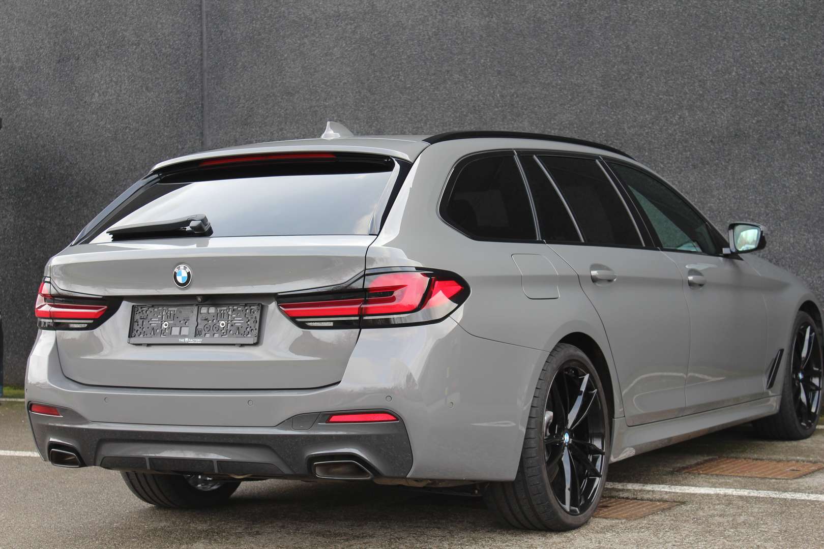 BMW Série 5 Touring Individual 530e - 2020 - Joinsteer - #5