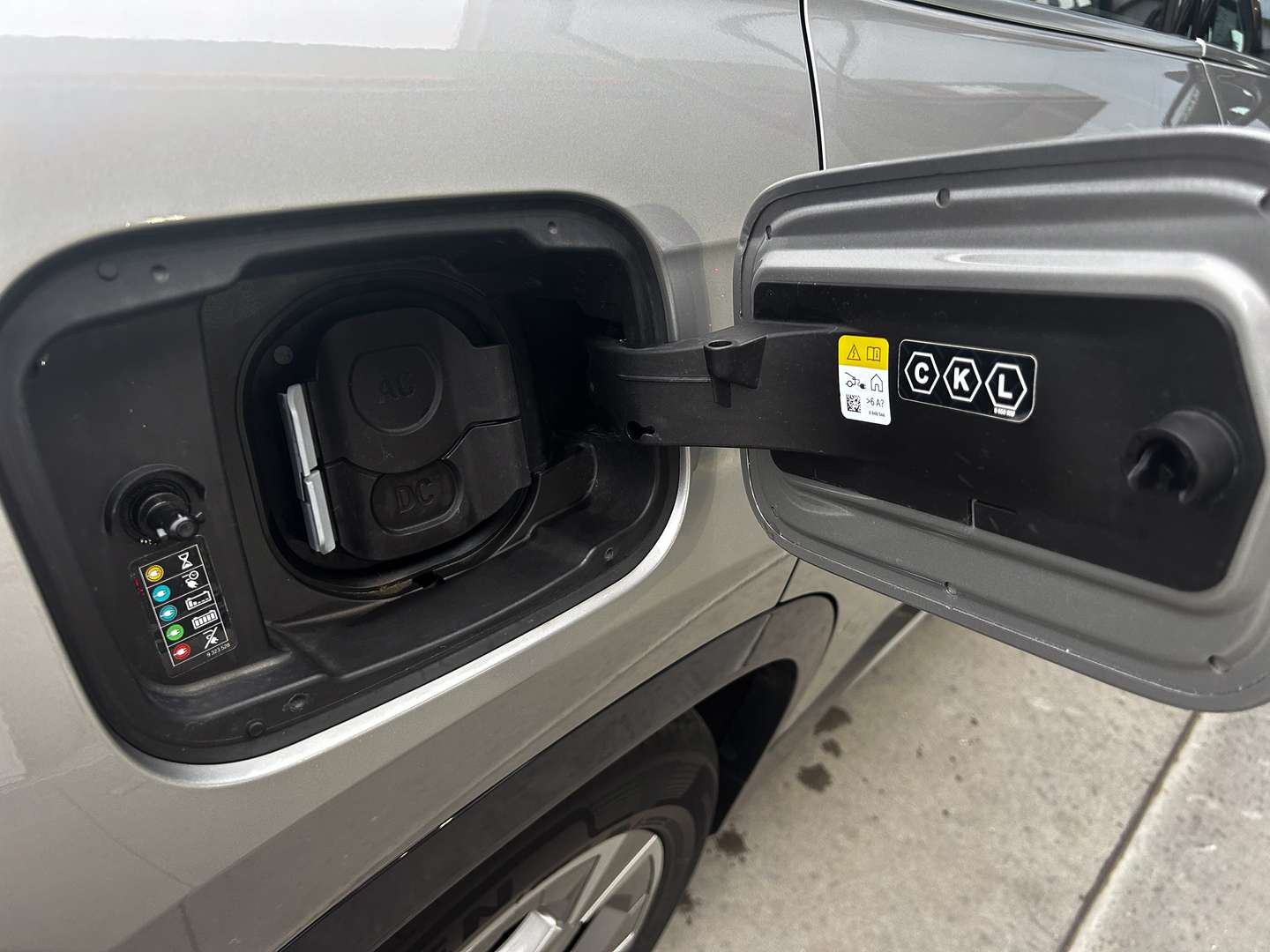 BMW IX1 XDrive30e - 2023 - Joinsteer - #30