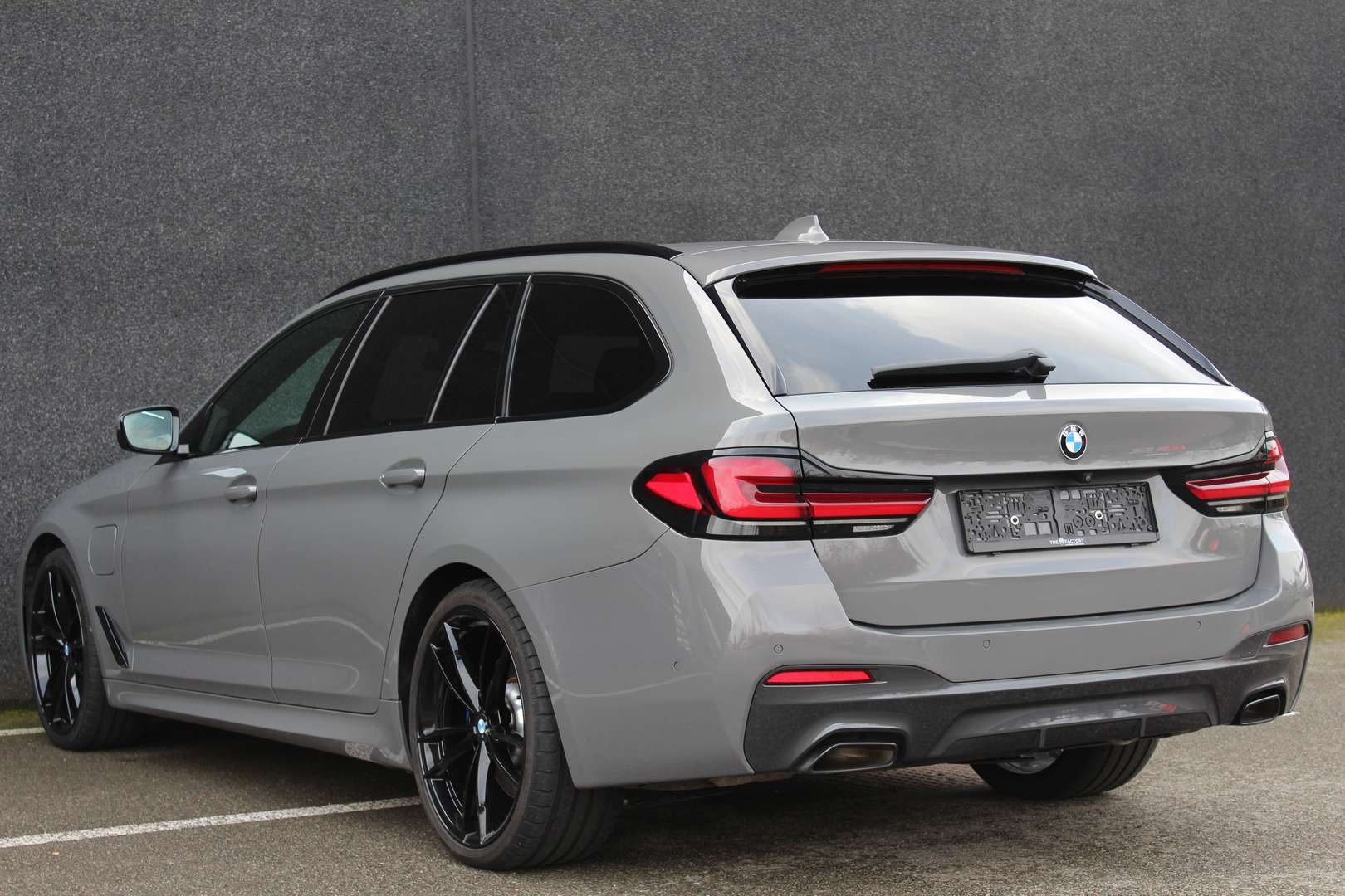 BMW Série 5 Touring Individual 530e - 2020 - Joinsteer - #6