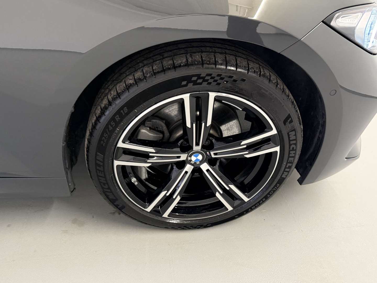 BMW 330e XDrive - 2025 - Joinsteer - #17