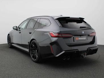 BMW M5 — photo 8
