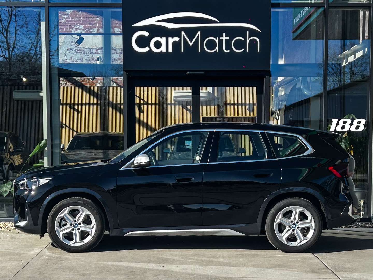 BMW IX1 XDrive30e - 2023 - Joinsteer - #8