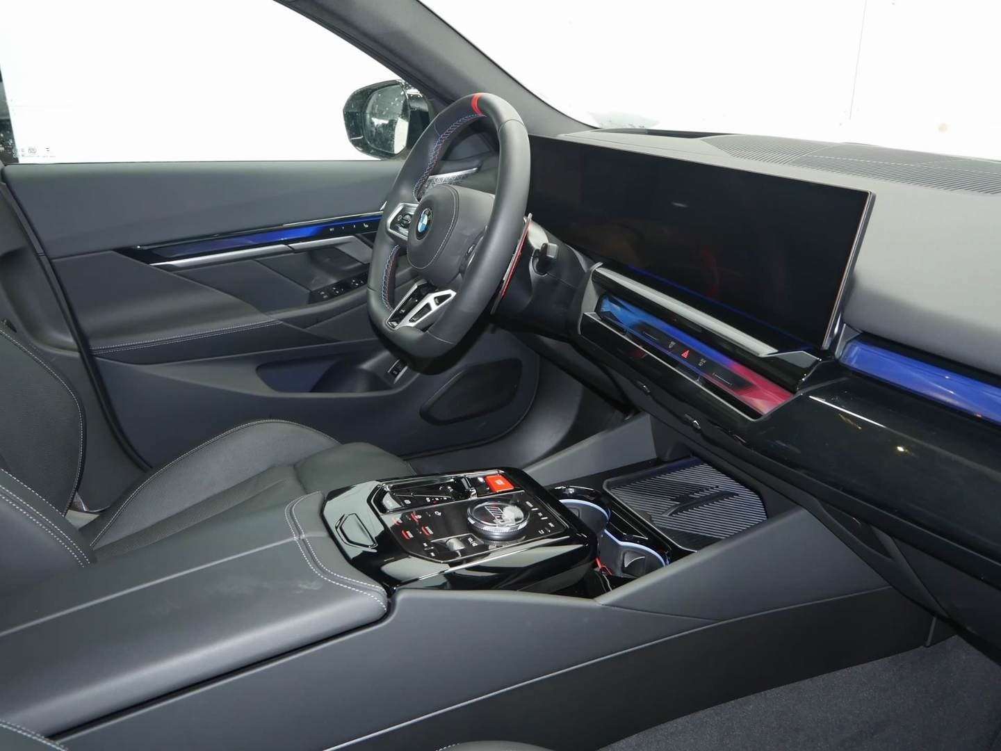 BMW M5 Limousine - 2025 - Joinsteer - #5