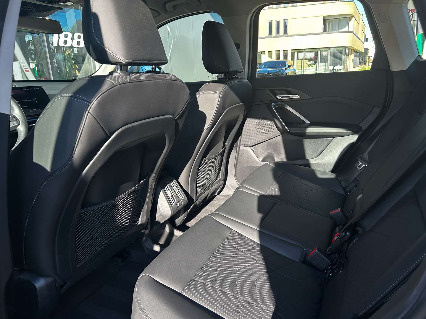 BMW IX1 XDrive30e - 2023 - Joinsteer - #11