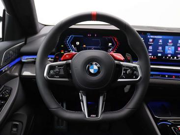 BMW M5 — photo 16