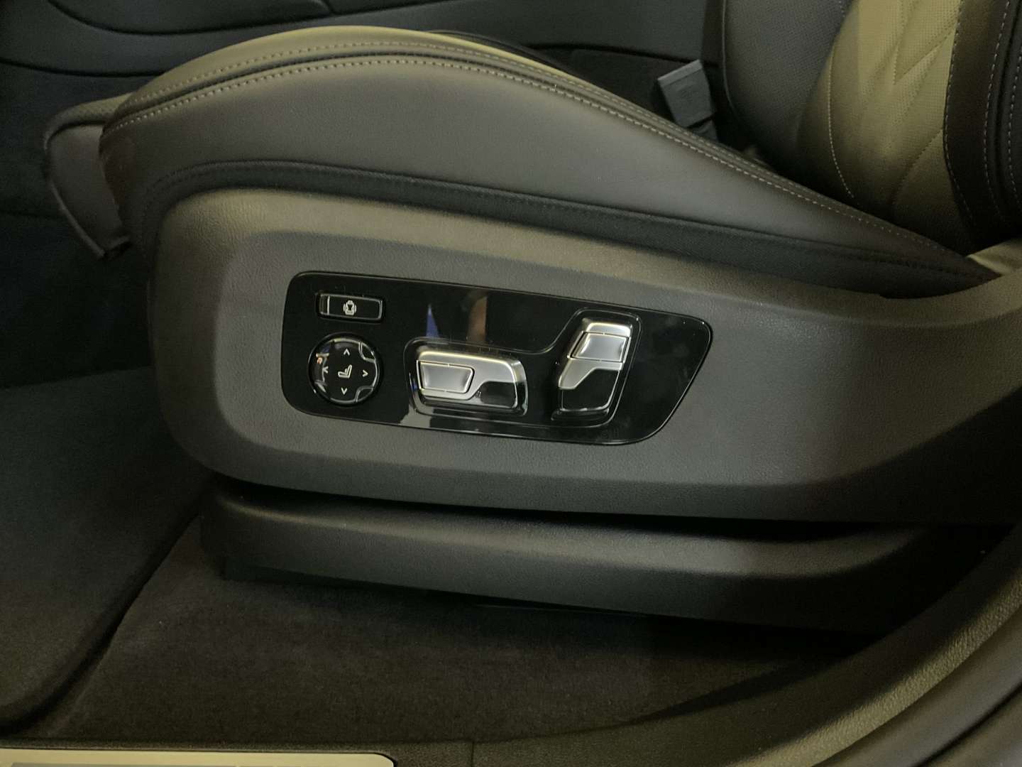 BMW XM 50e - 2026 - Joinsteer - #4