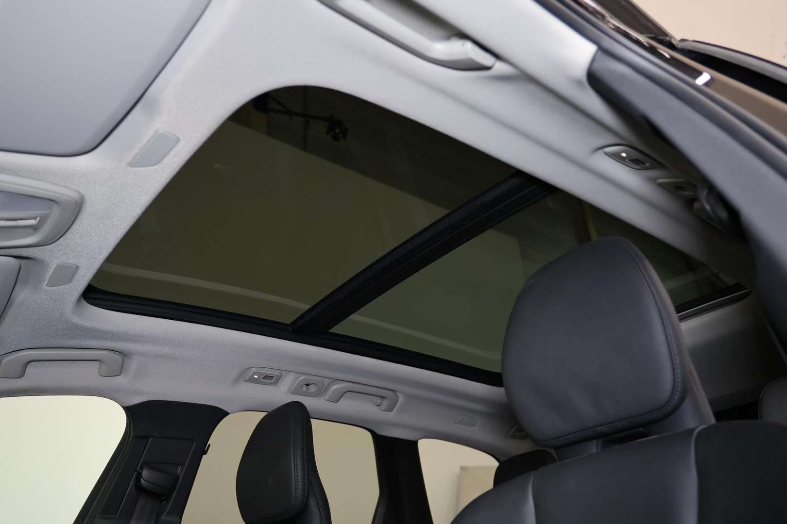 Volvo XC60 T8 Recharge Plus - 2023 - Joinsteer - #5