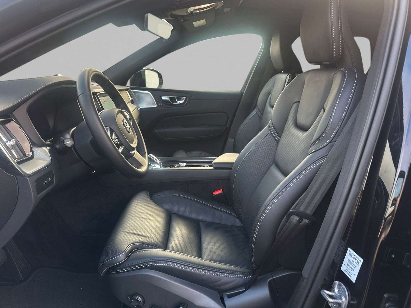 Volvo XC60 T8 Ultimate - 2025 - Joinsteer - #2