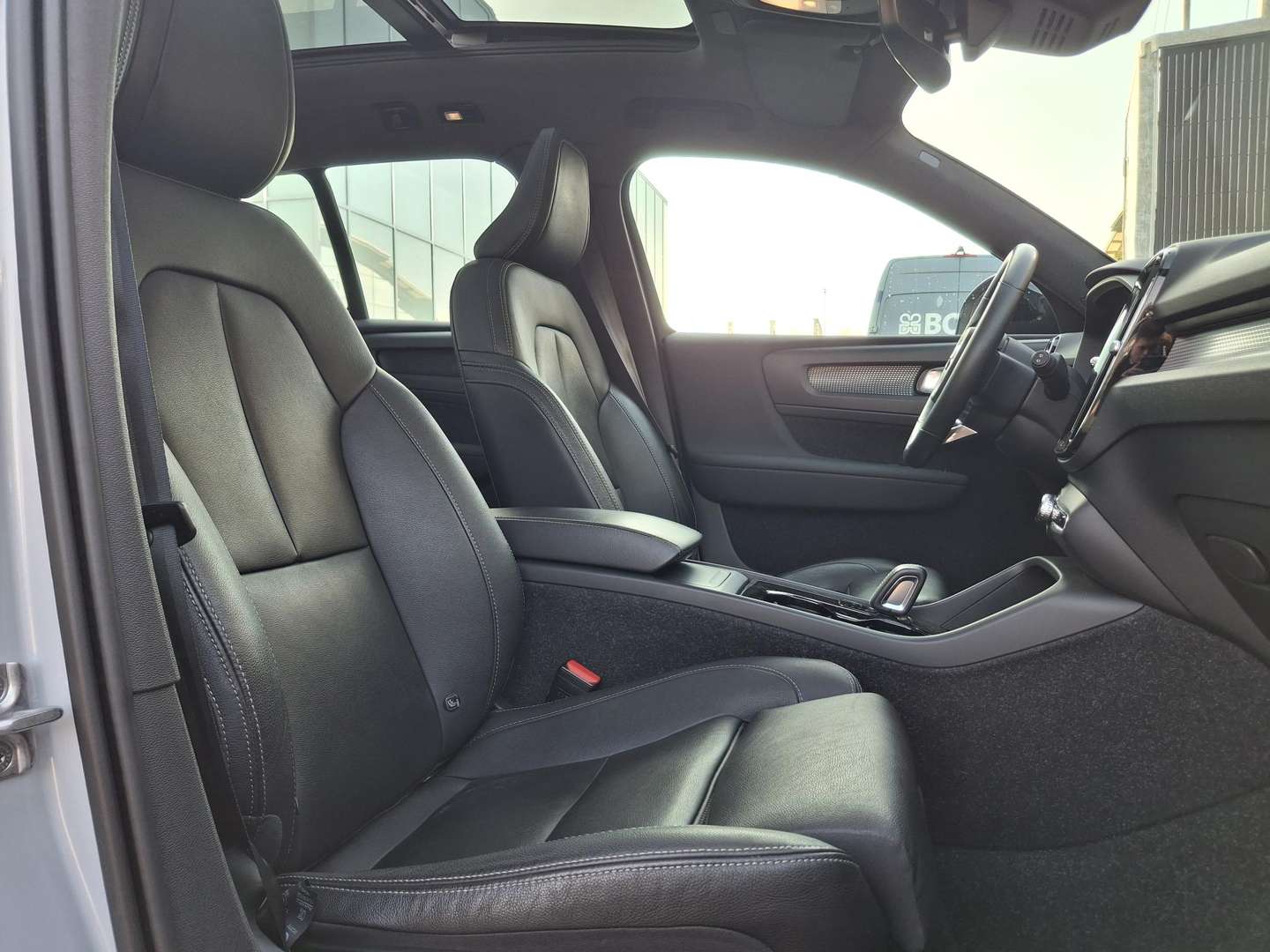 Volvo XC40 Recharge R-Design - 2020 - Joinsteer - #3