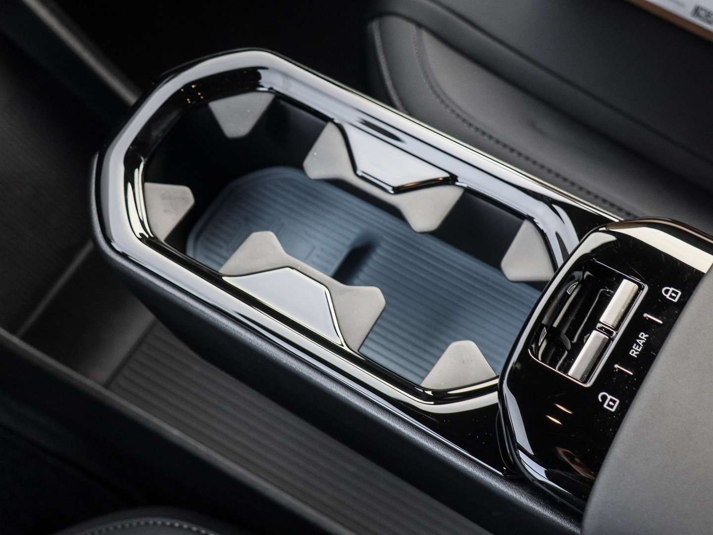 Volvo EX30 Twin Motor Plus - 2025 - Joinsteer - #14