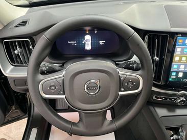 Volvo XC60 T6 Recharge Core — photo 12
