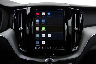 Volvo XC60 T6 Recharge R-Design — photo 41