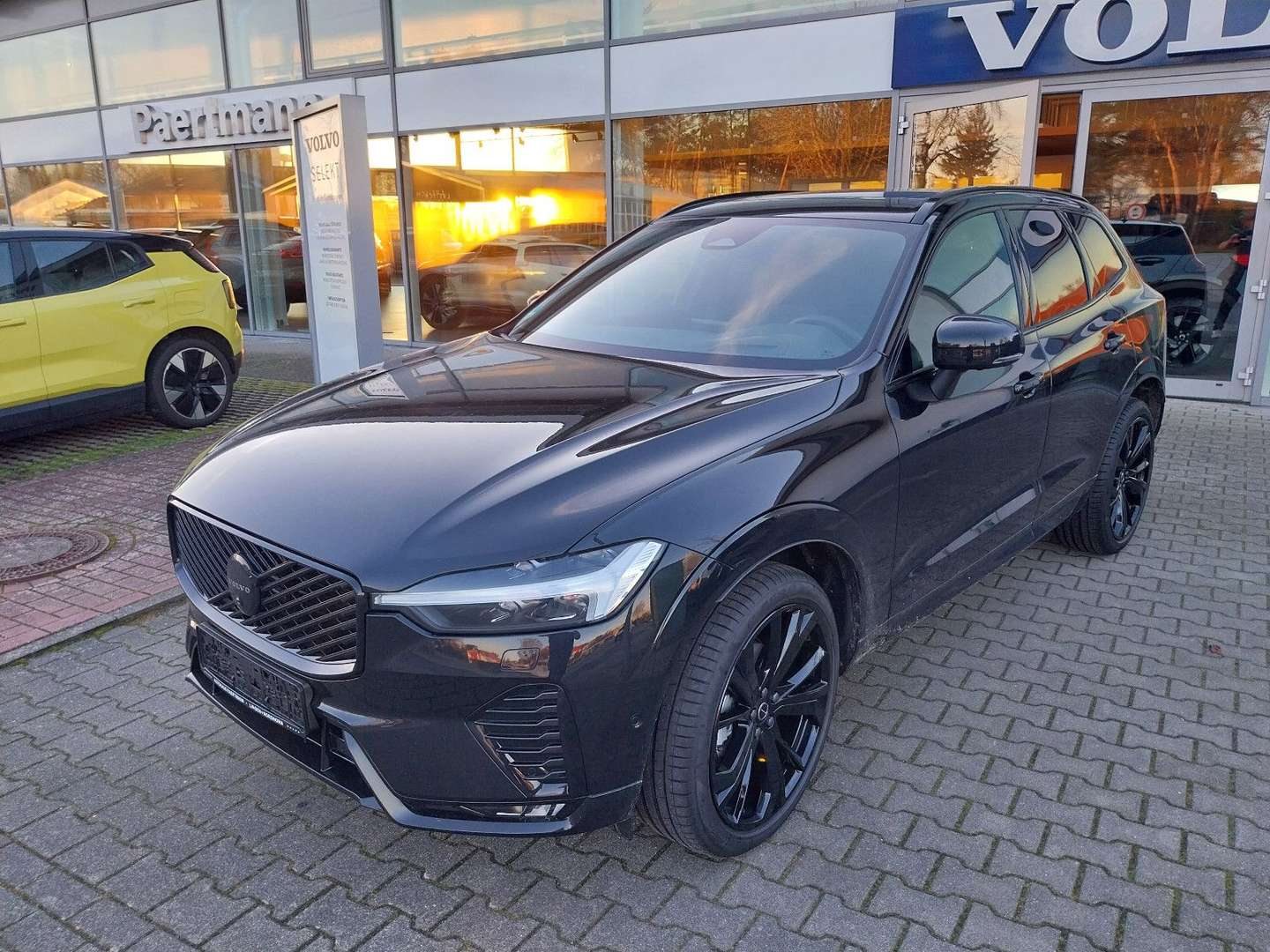 Volvo XC60 B5 Ultra Black Edition - 2025 - Joinsteer - #2