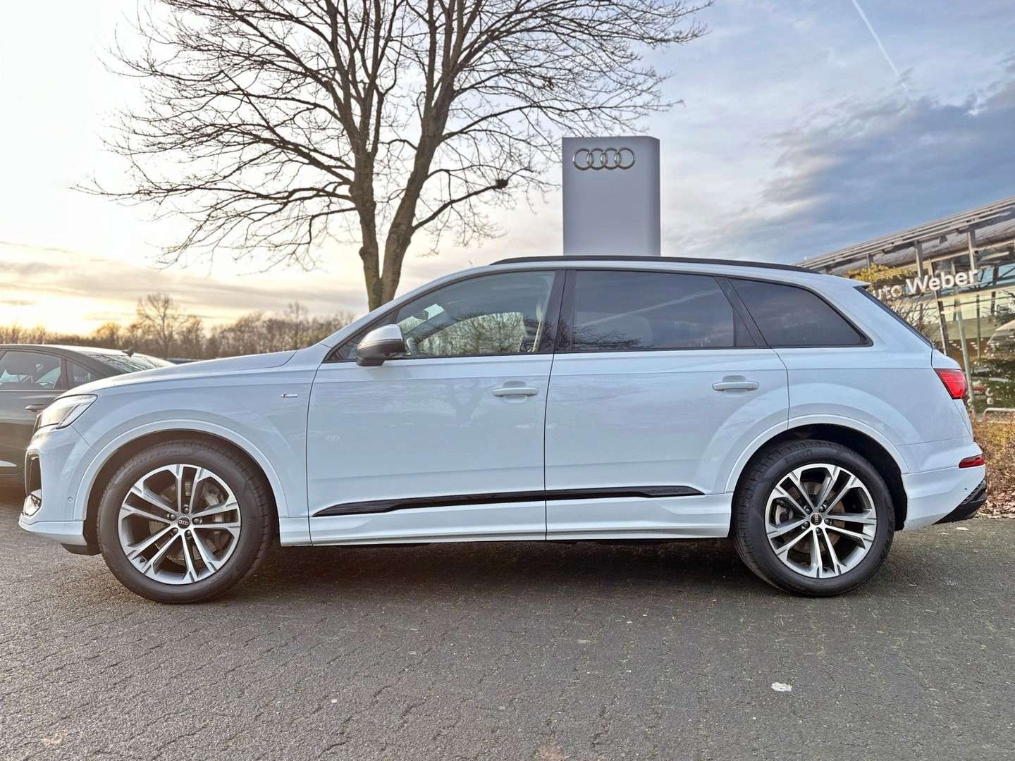 Audi Q7 S Line Black 55TFSI - 2025 - Joinsteer - #4