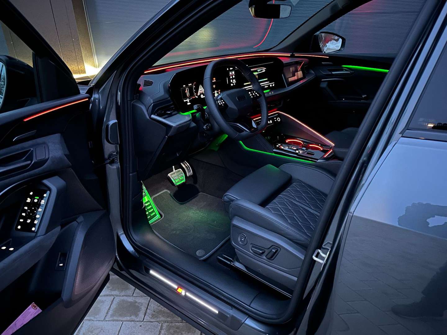 Audi SQ5 SUV S Line - 2026 - Joinsteer - #10