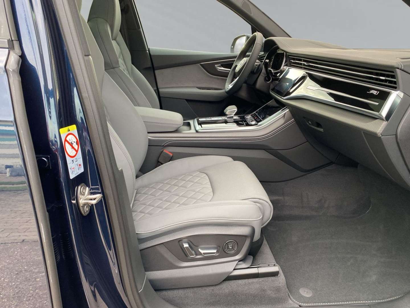 Audi Q7 S Line TFSI E - 2025 - Joinsteer - #9