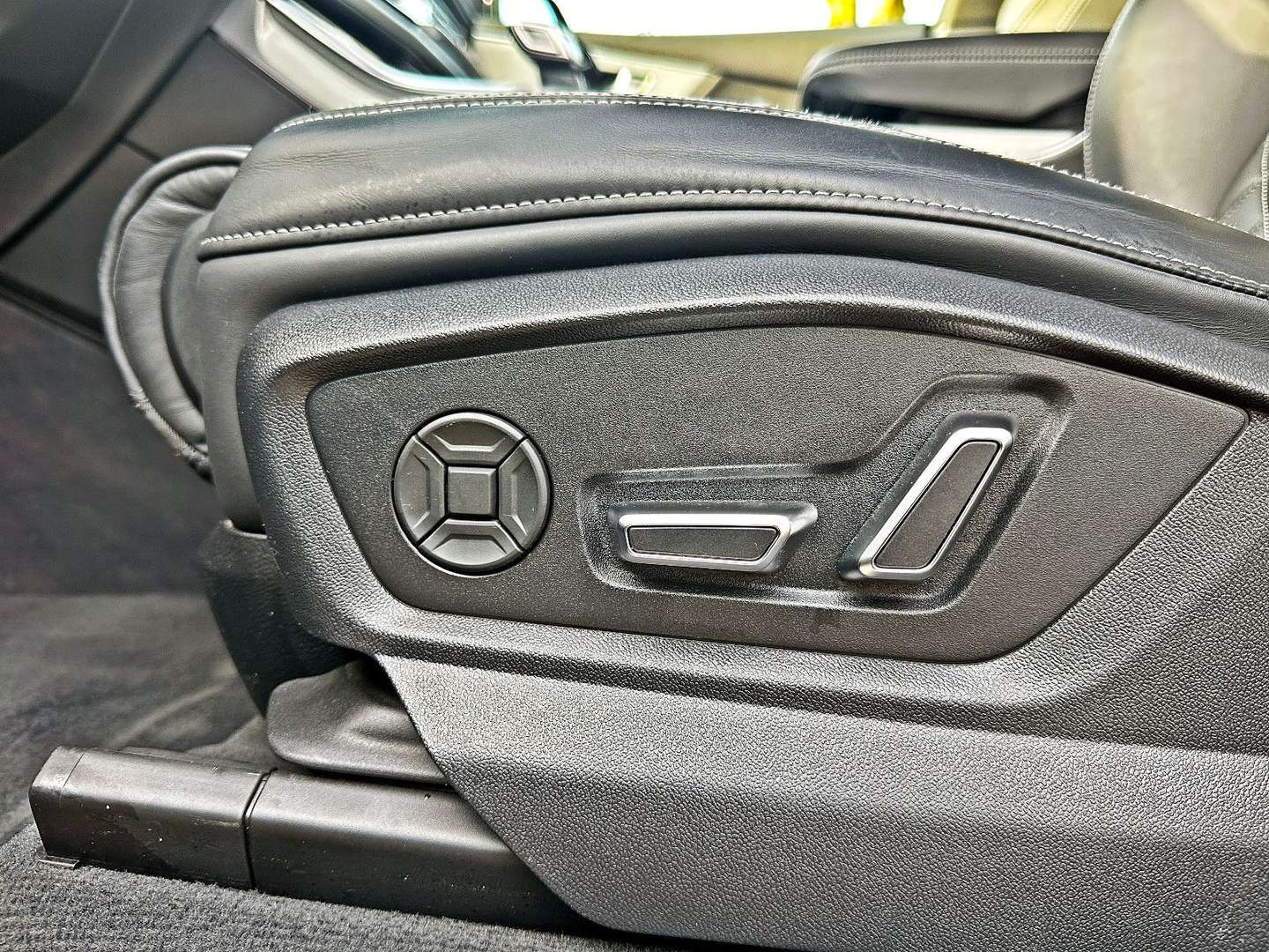 Audi Q8 S Line 50 TDI - 2023 - Joinsteer - #12