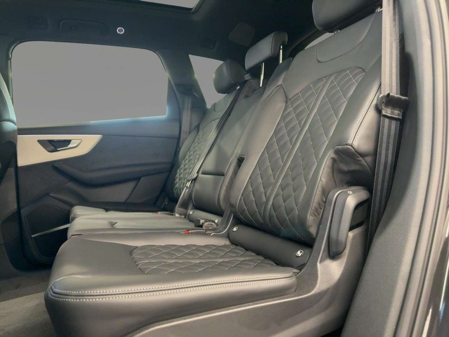 Audi Q7 S Line 40 TFSI E - 2025 - Joinsteer - #7