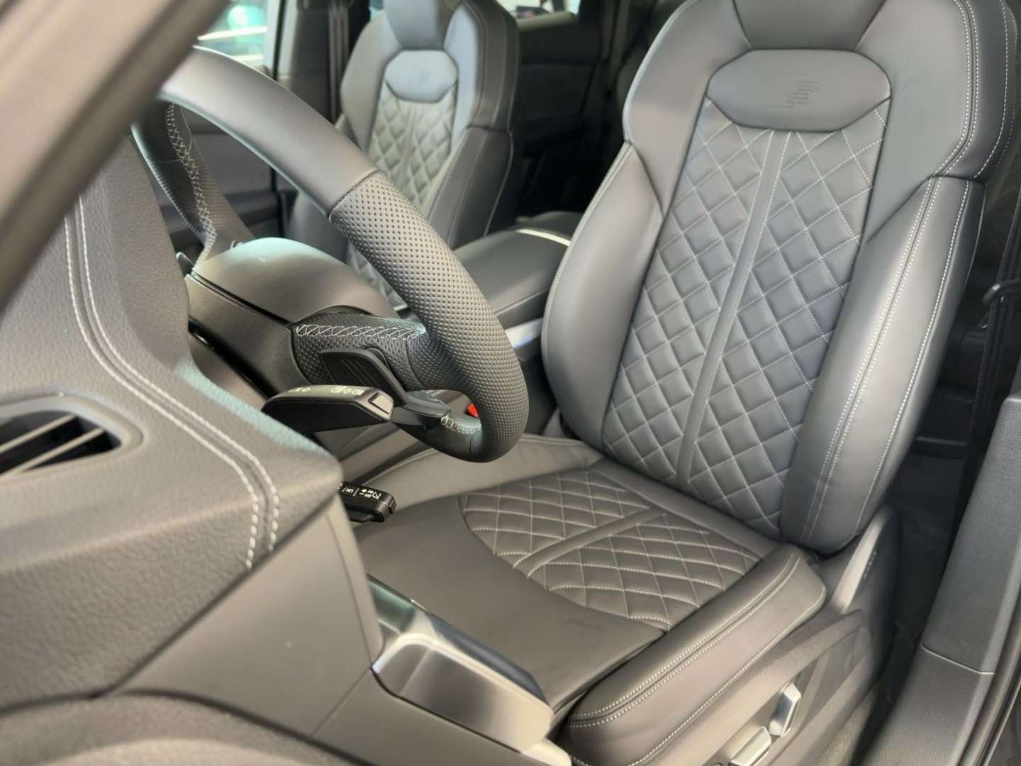 Audi Q7 S Line 40 TFSI E - 2025 - Joinsteer - #14