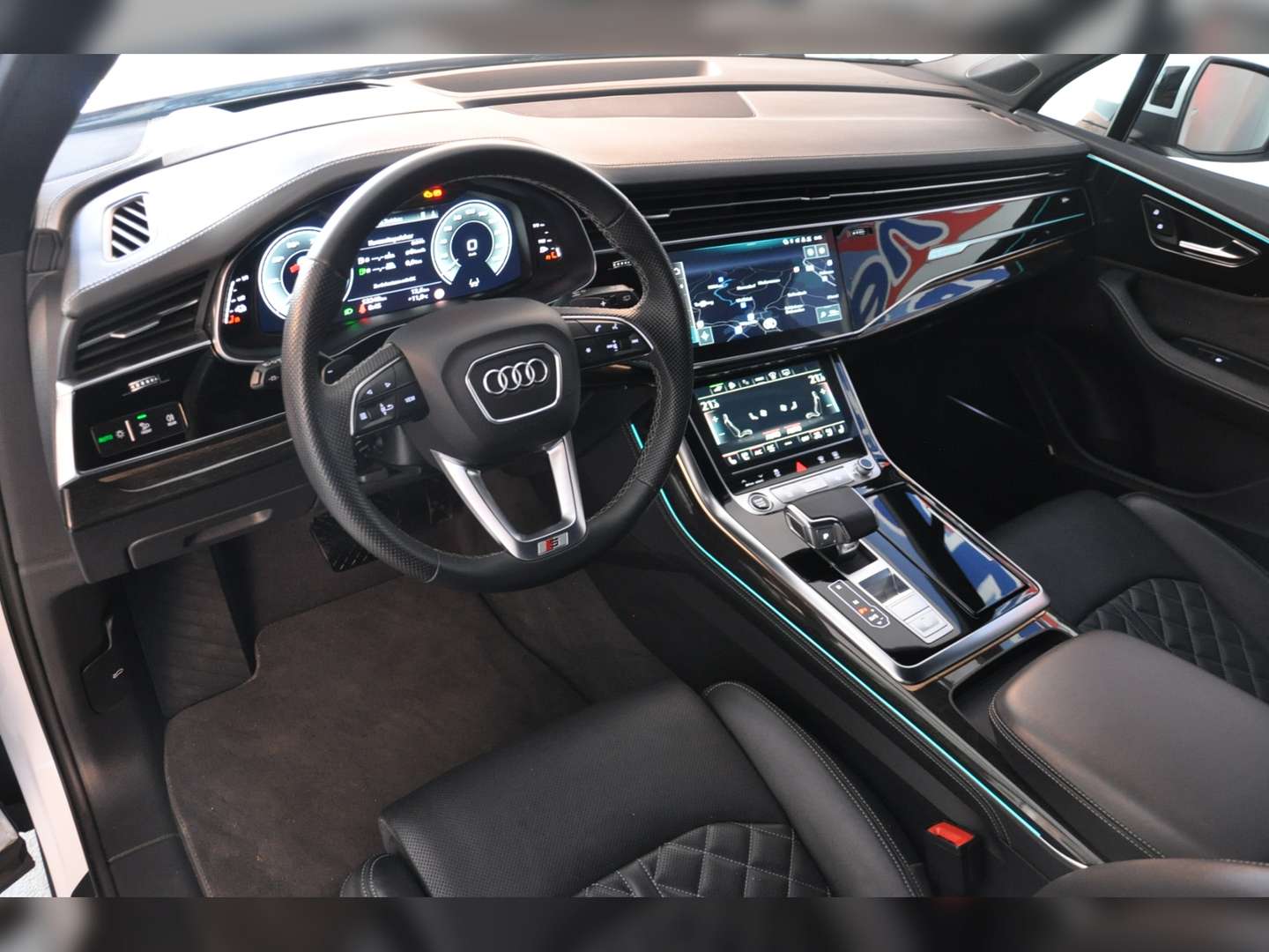 Audi Q7 S Line 55 TFSIe - 2021 - Joinsteer - #4