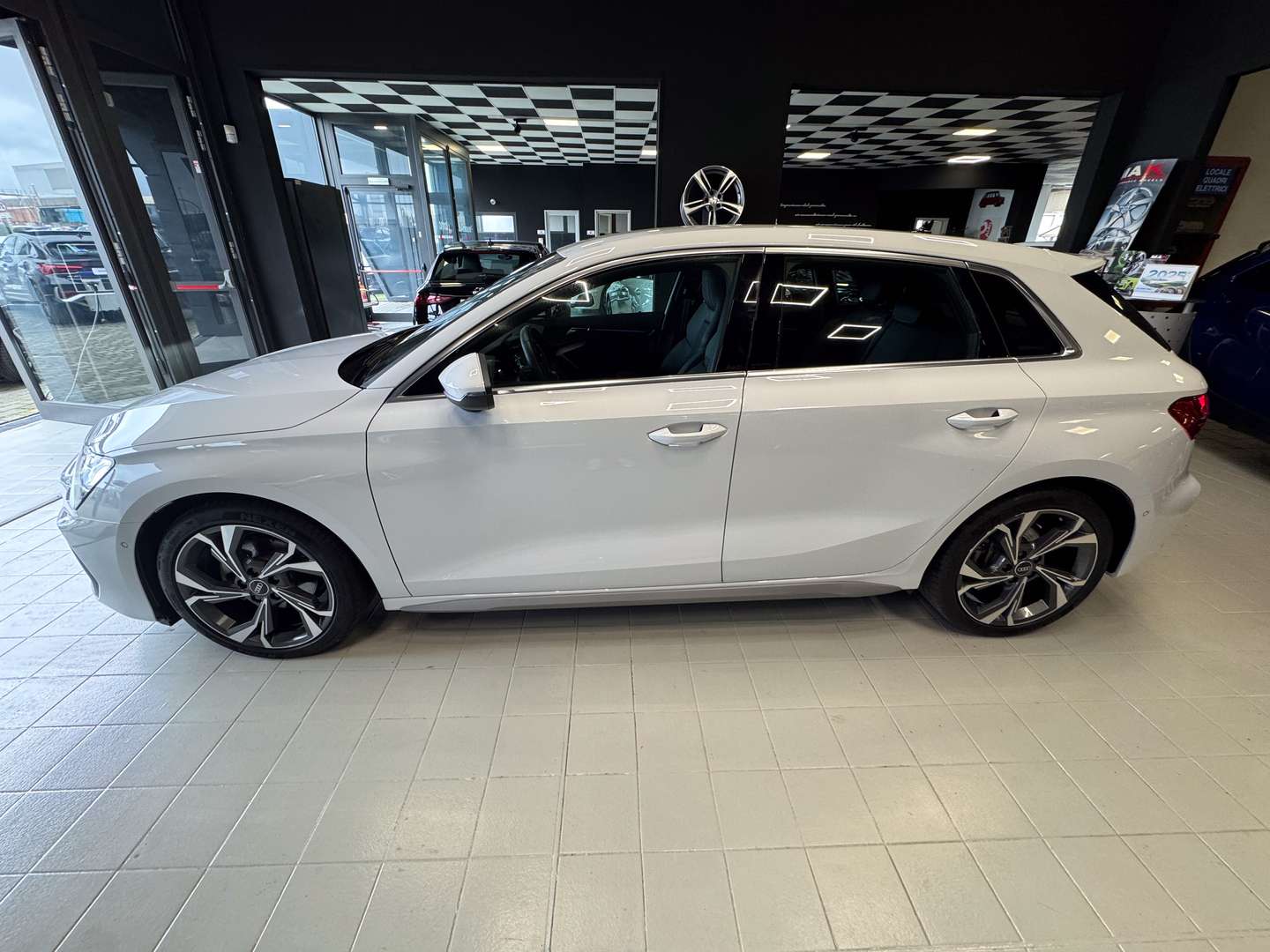 Audi A3 Sportback S Line 30 TDI - 2024 - Joinsteer - #4