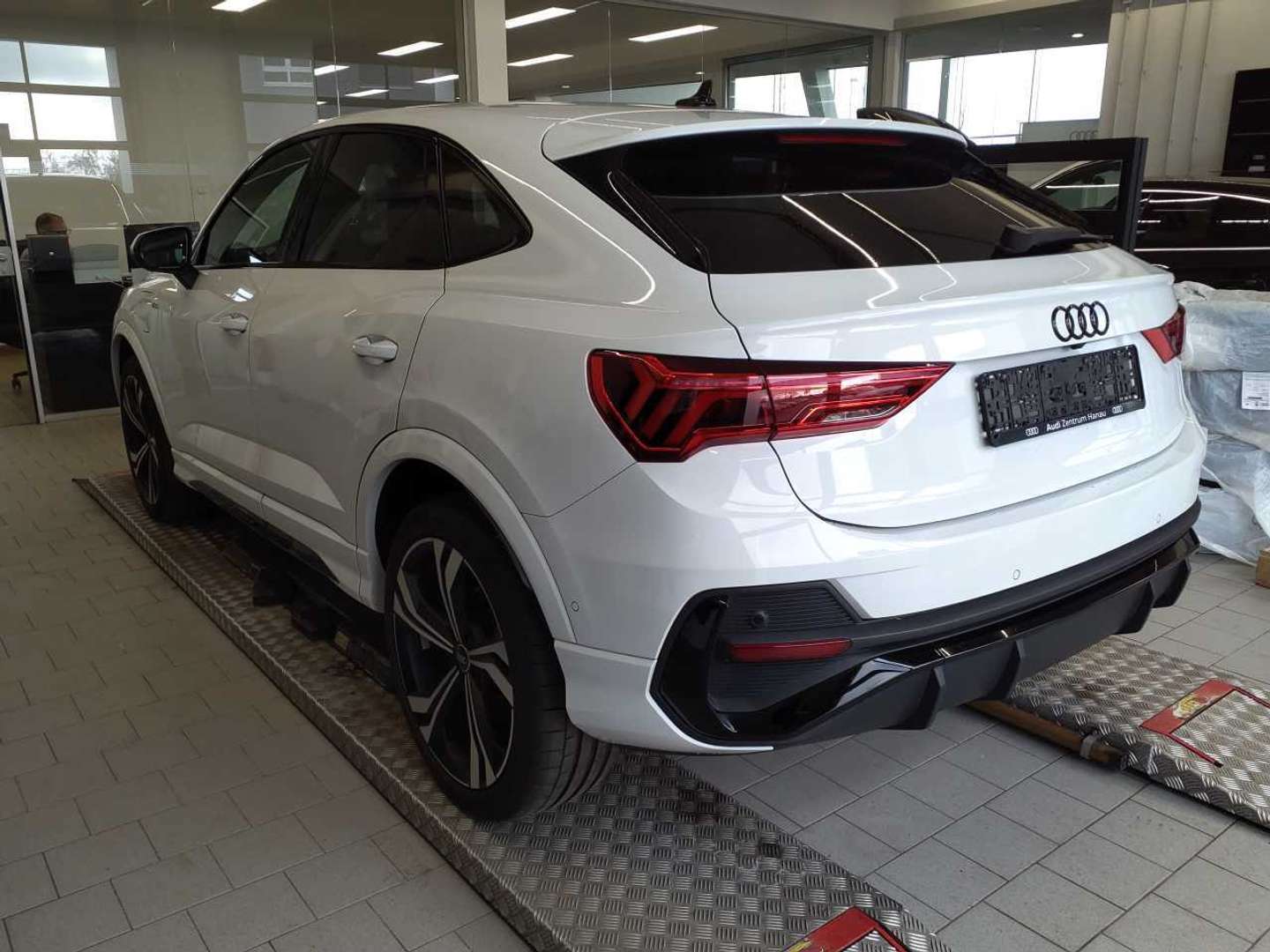 Audi Q3 S Line 45 TFSIe - 2022 - Joinsteer - #2
